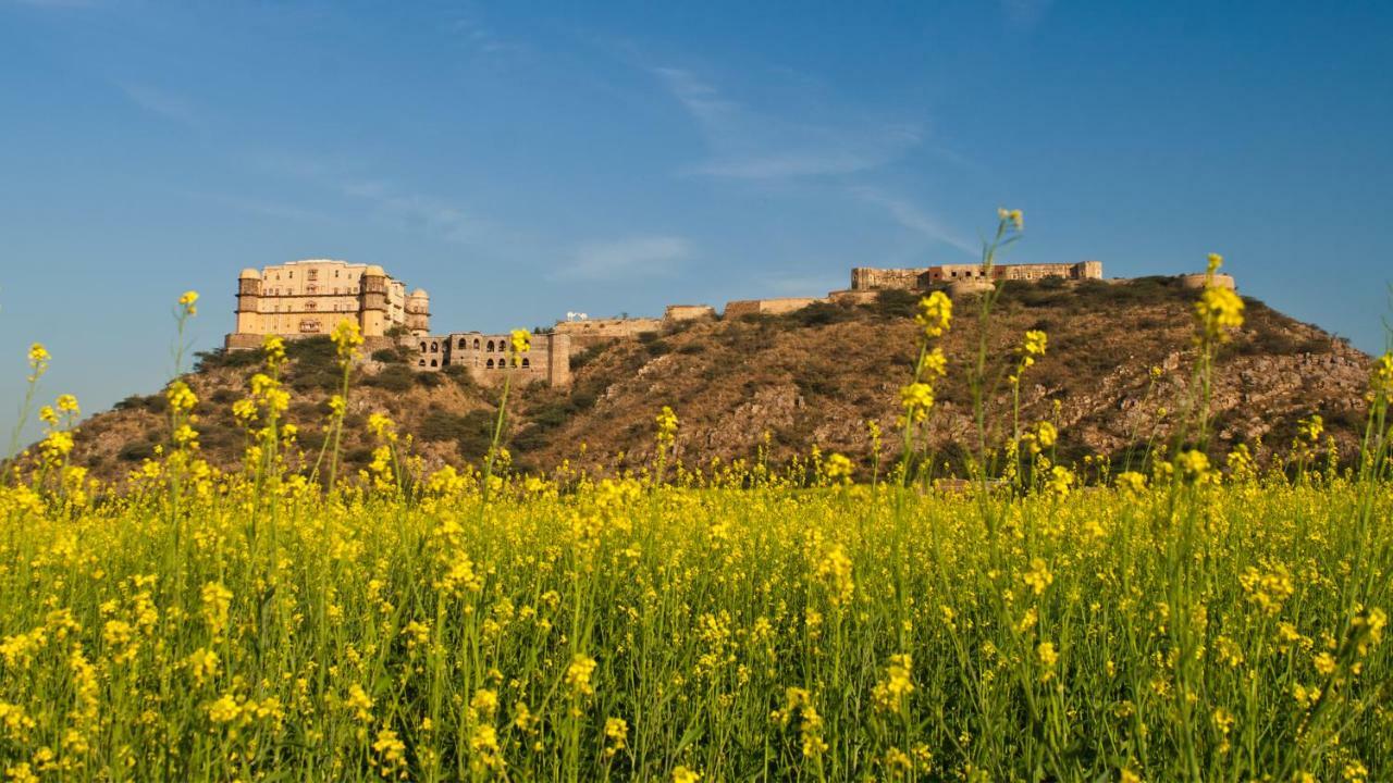Neemrana'S - Tijara Fort Palace Exterior foto