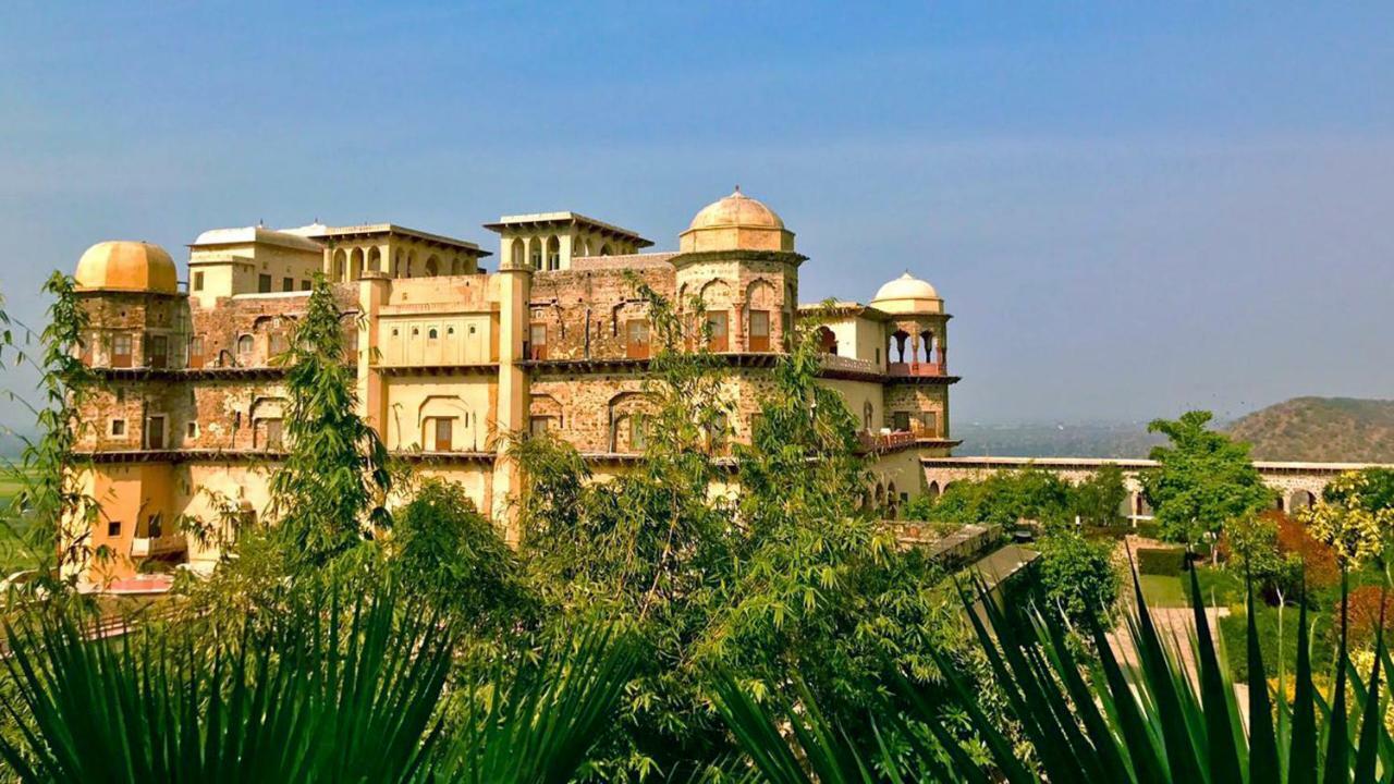 Neemrana'S - Tijara Fort Palace Exterior foto